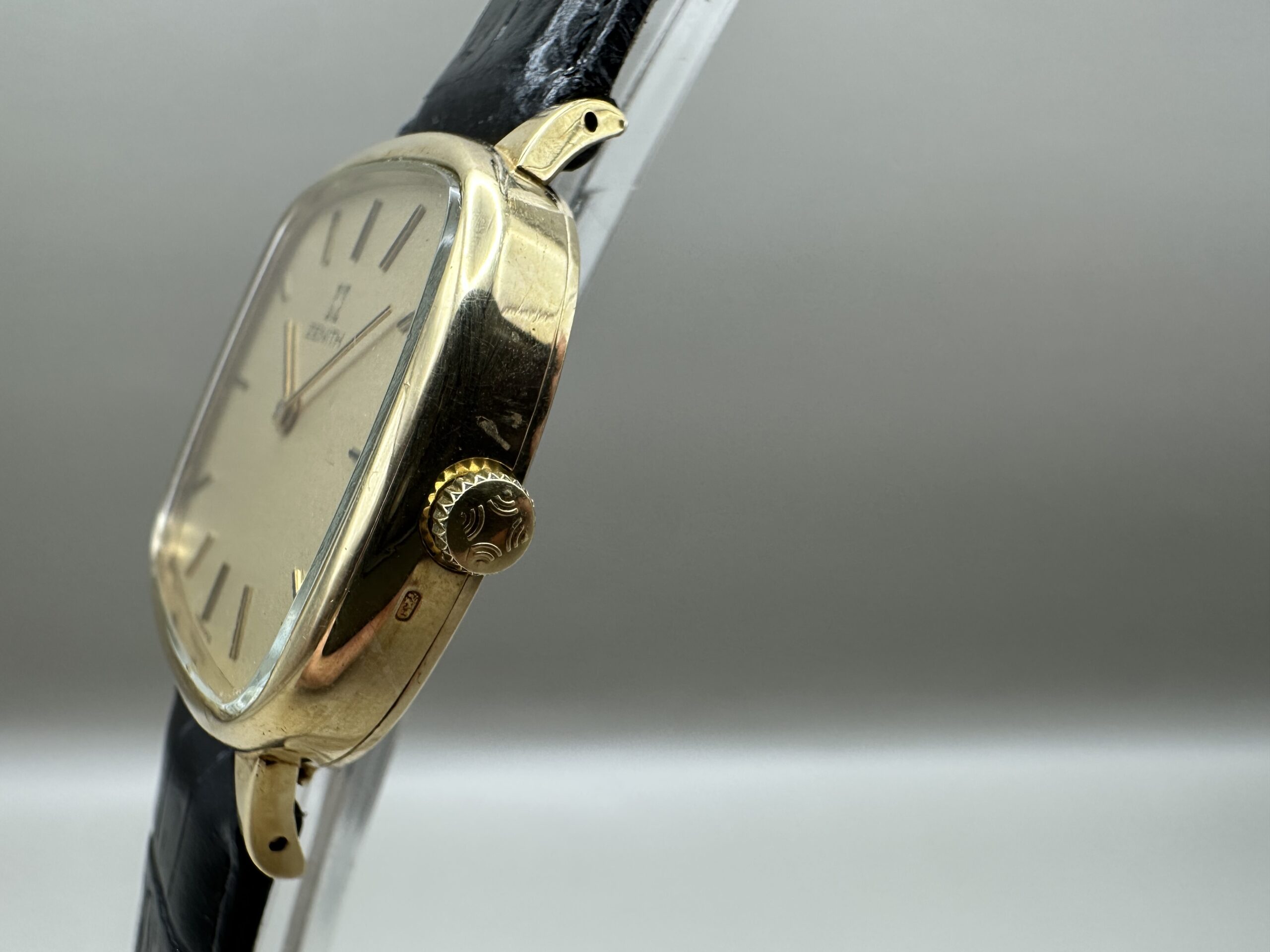 Arany Zenith - Image 3